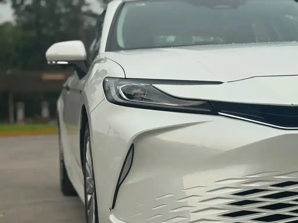Toyota Camry 2024 из CN, фото 4
