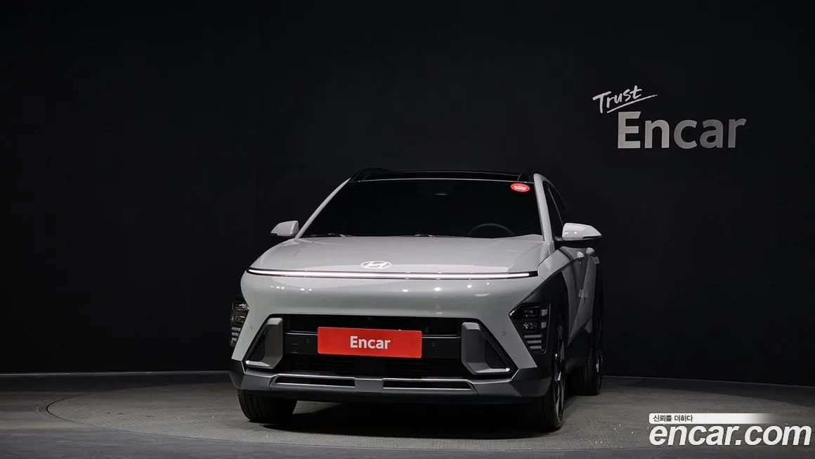 Hyundai Kona 2023 из KR, фото 2