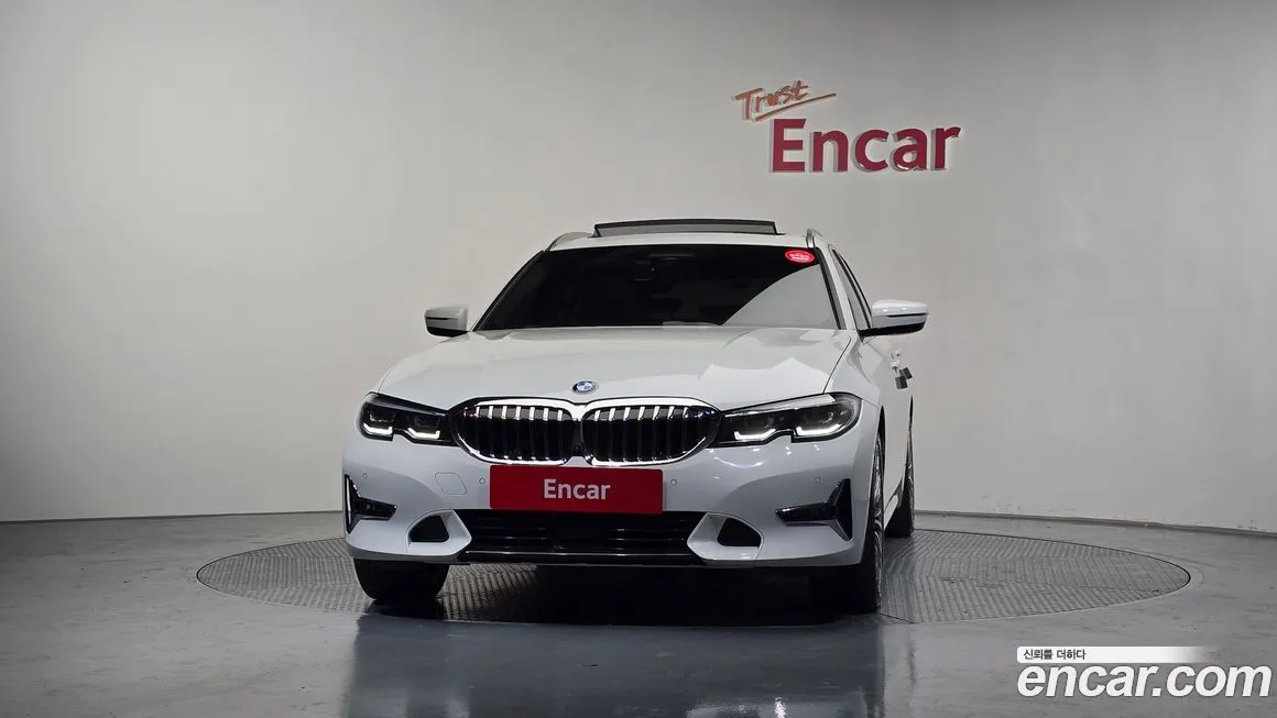 BMW 3-Series 2021 из KR, фото 9