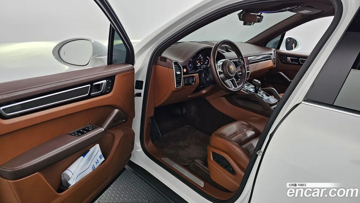 Porsche Cayenne 2023 из KR, фото 10