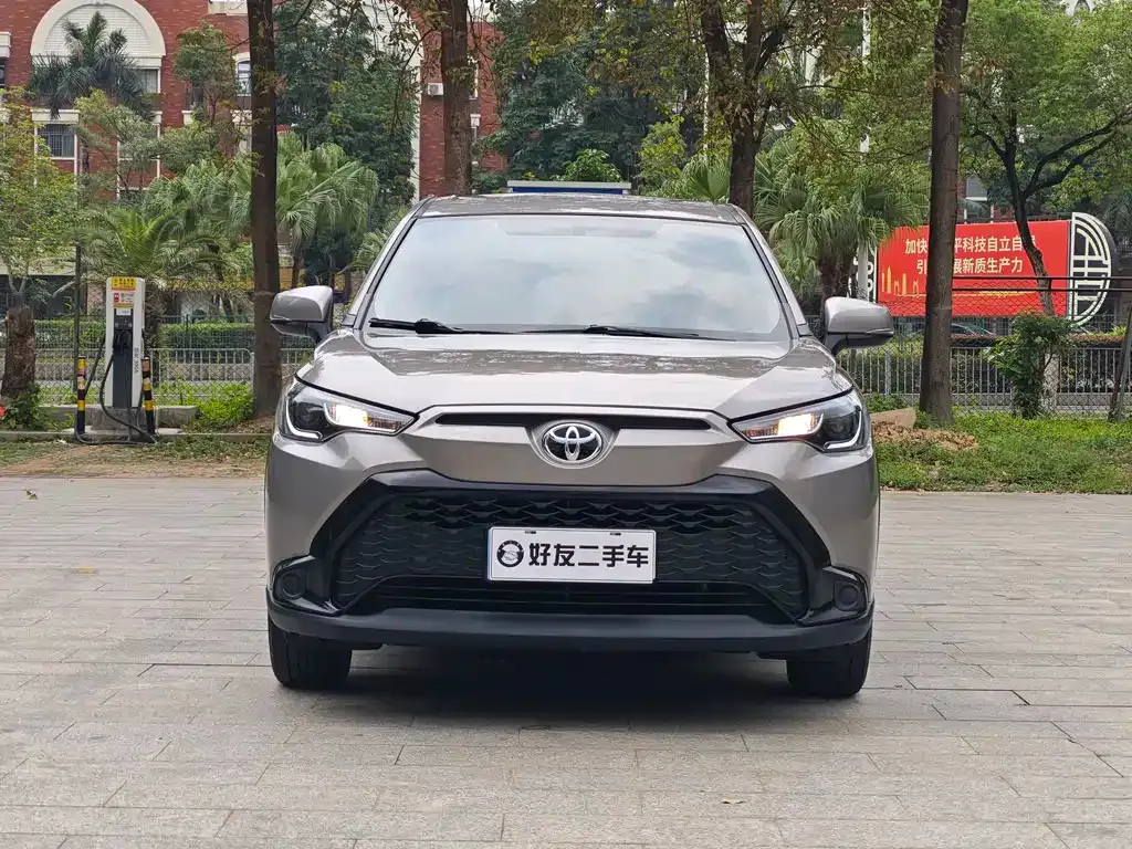 Toyota Frontlander 2023 из CN, фото 7