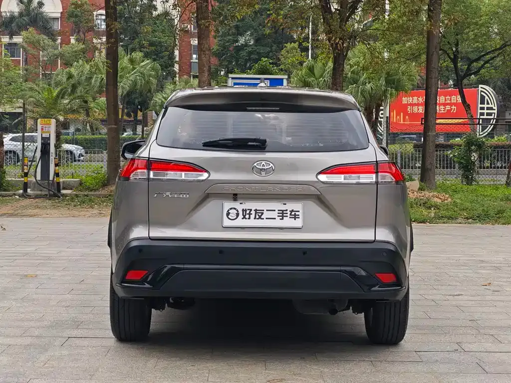Toyota Frontlander 2023 из CN, фото 10
