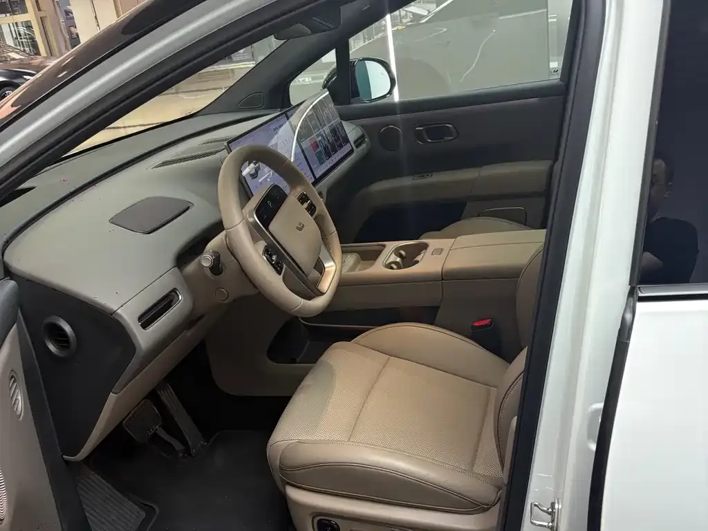 Li Auto i6 2026 из CN, фото 3