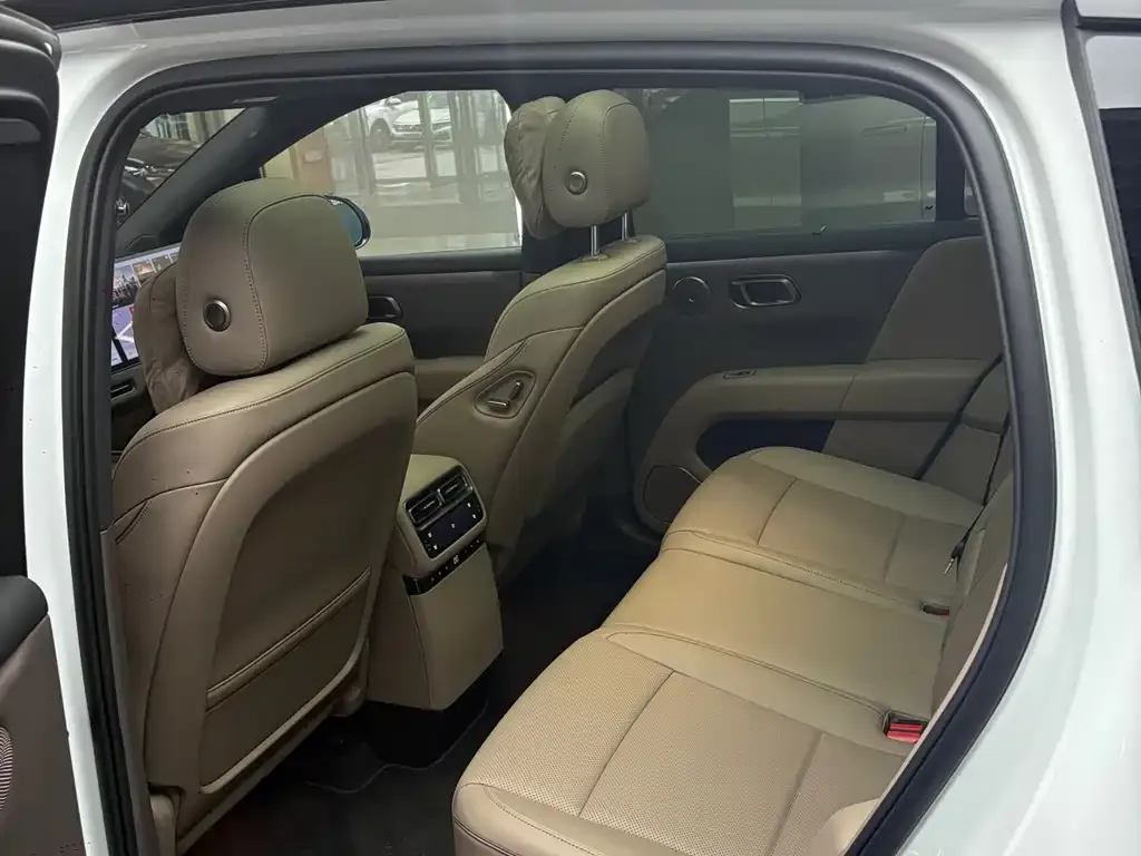 Li Auto i6 2026 из CN, фото 2
