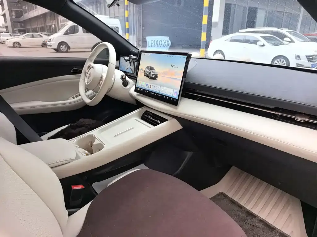 Baojun Yunhai 2024 из CN, фото 3