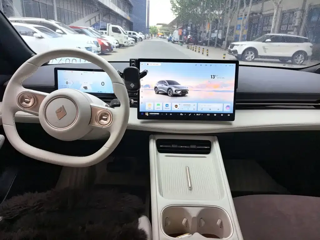 Baojun Yunhai 2024 из CN, фото 8