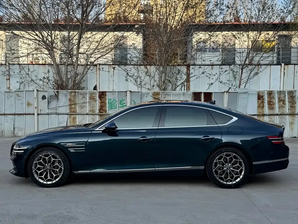 Genesis G80 — фото 9