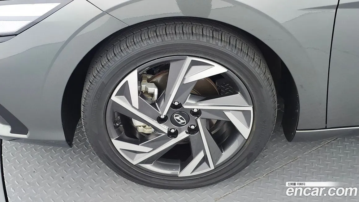 Hyundai AVANTE 2024 из KR, фото 10