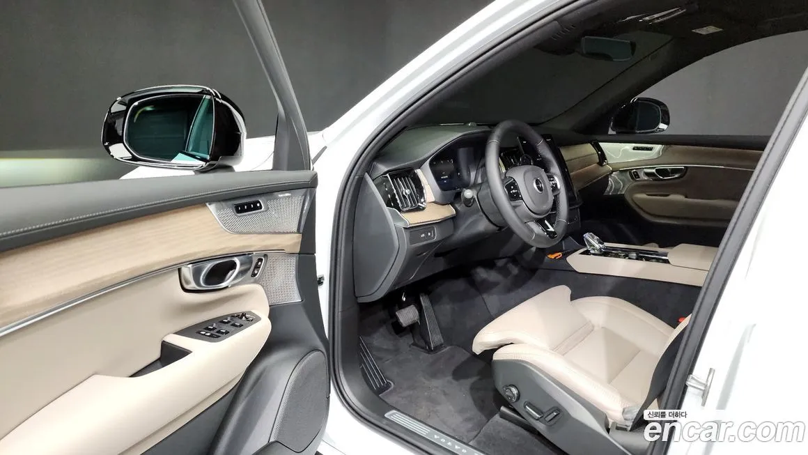 Volvo XC90 2026 из KR, фото 6