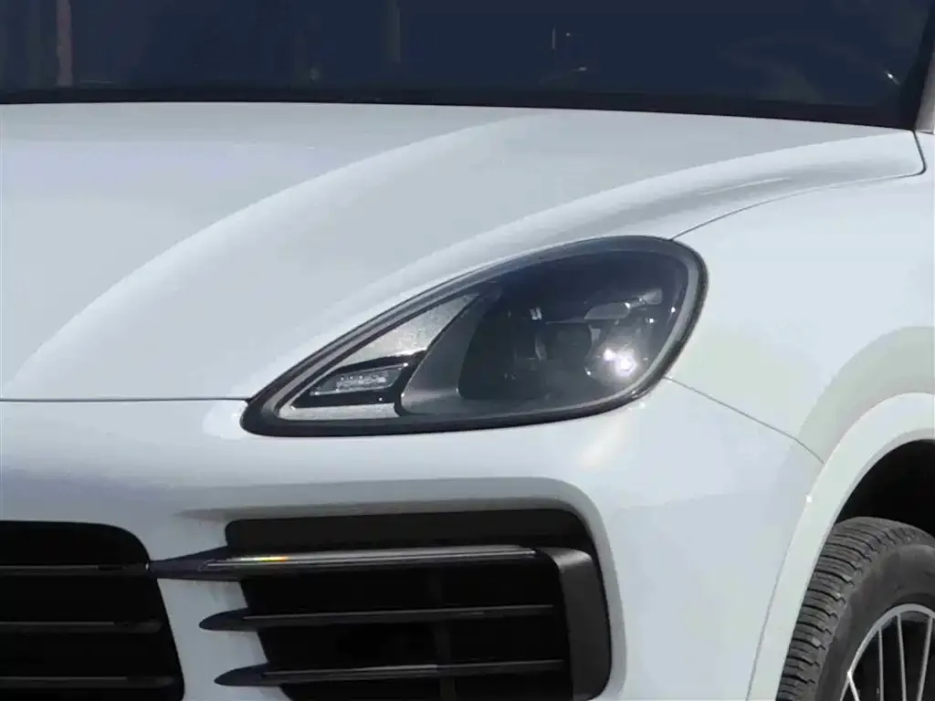 Porsche Cayenne Hybrid — фото 3