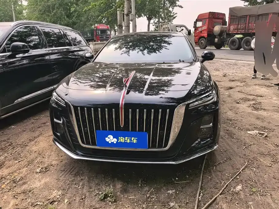 Hongqi H5 — фото 10