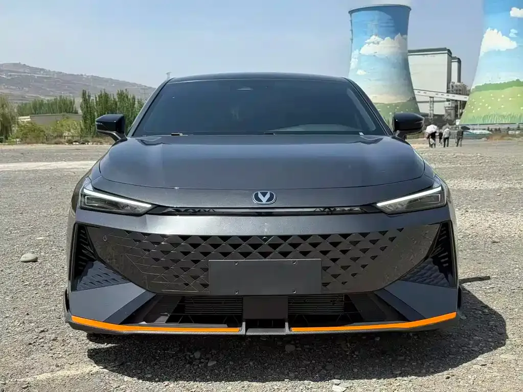 Changan UNI-V 2026 из CN, фото 6