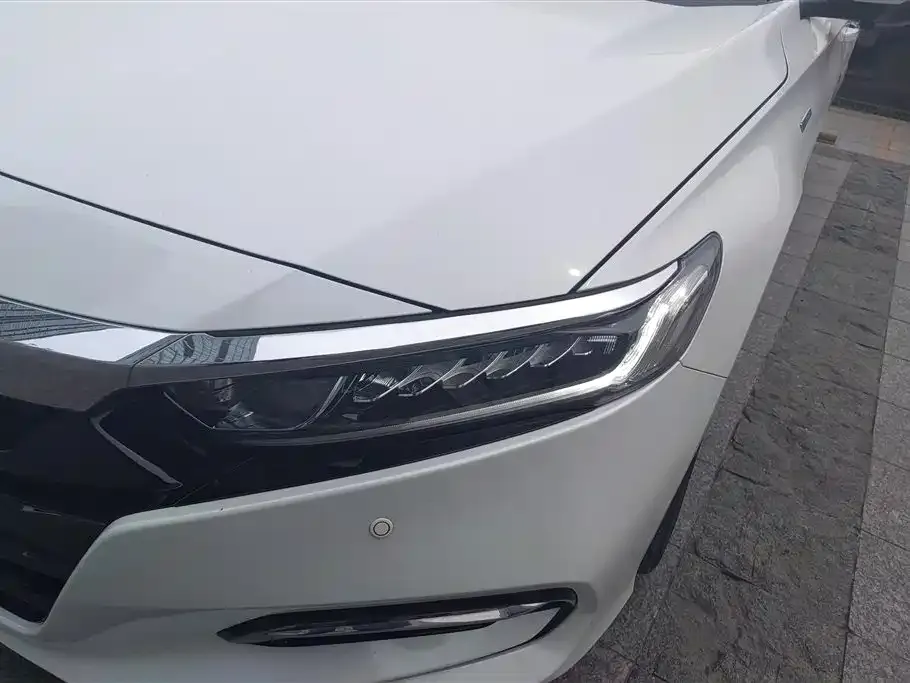 Honda Accord — фото 2