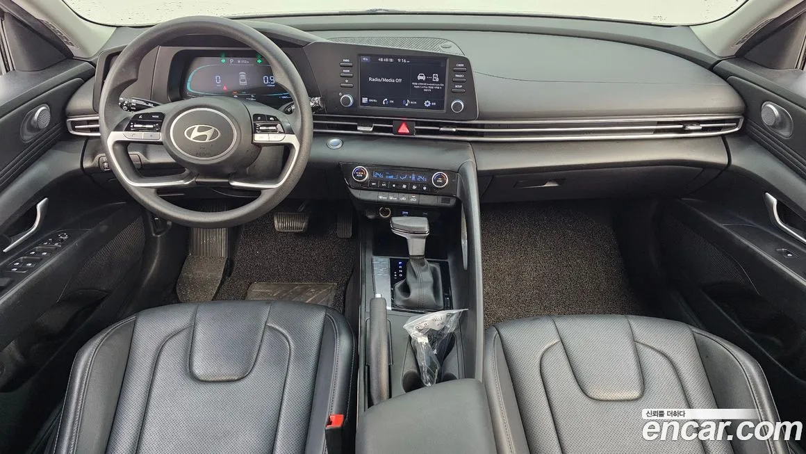 Hyundai AVANTE — фото 4