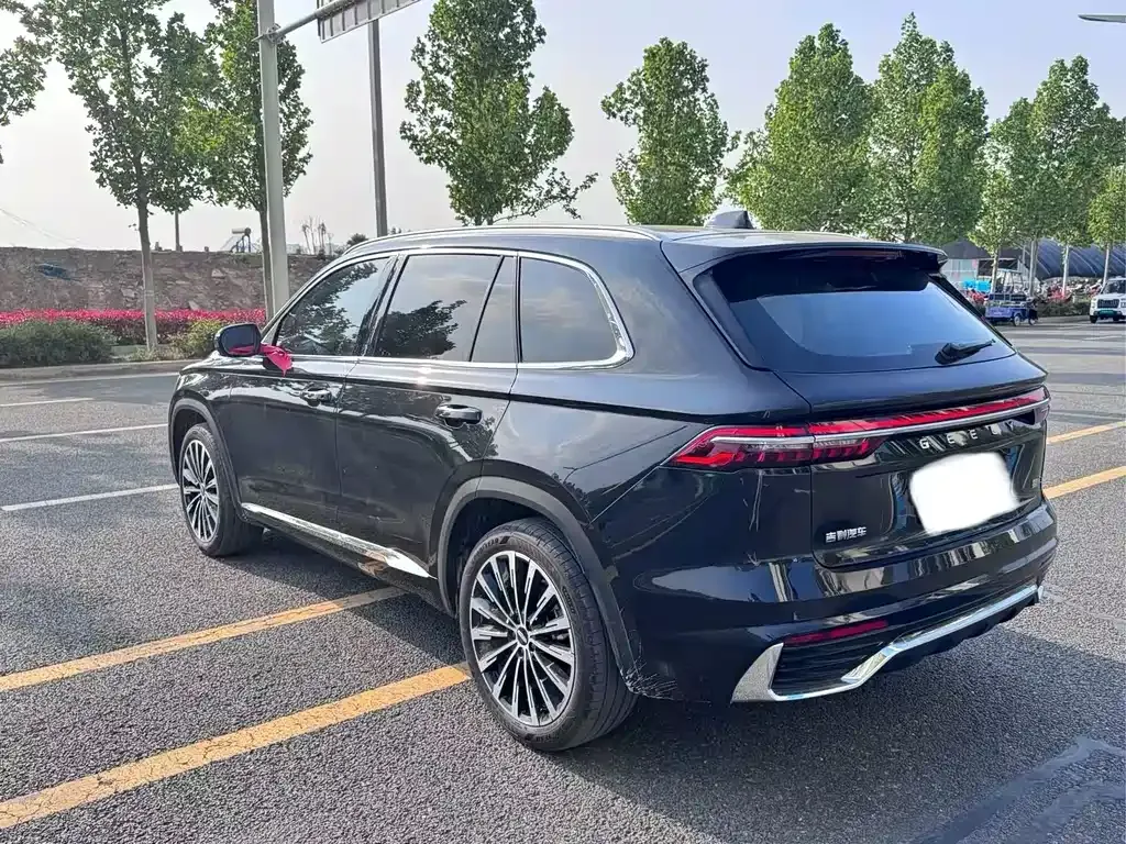 Geely Xingyue L — фото 6