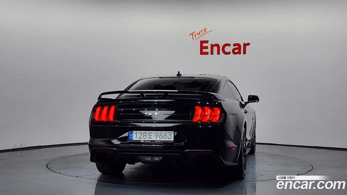 Ford Mustang 2022 из KR, фото 2