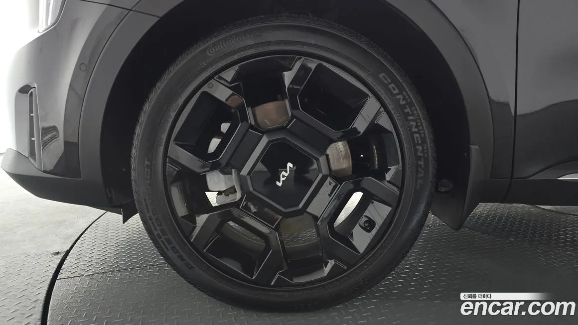Kia Sorento — фото 5