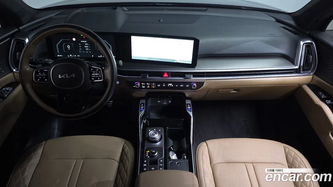 Kia Sorento — фото 8
