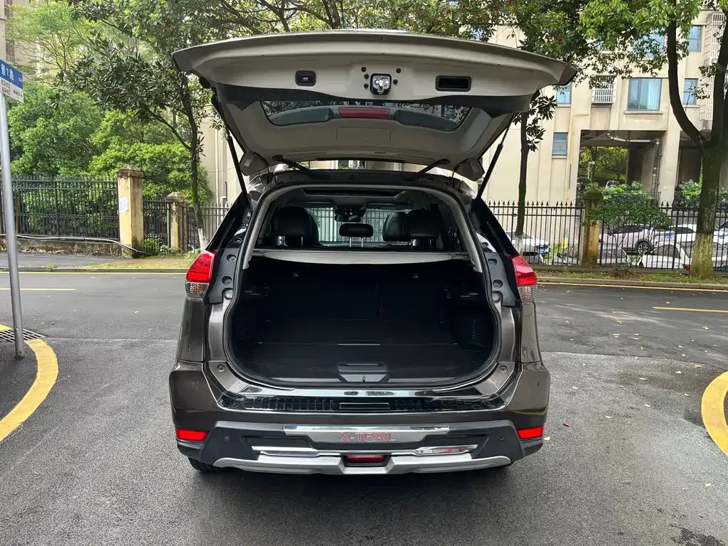 Nissan X-Trail 2021 из CN, фото 5