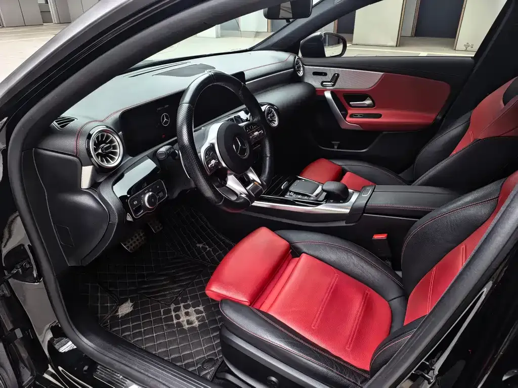 Mercedes-Benz A-Class AMG — фото 8