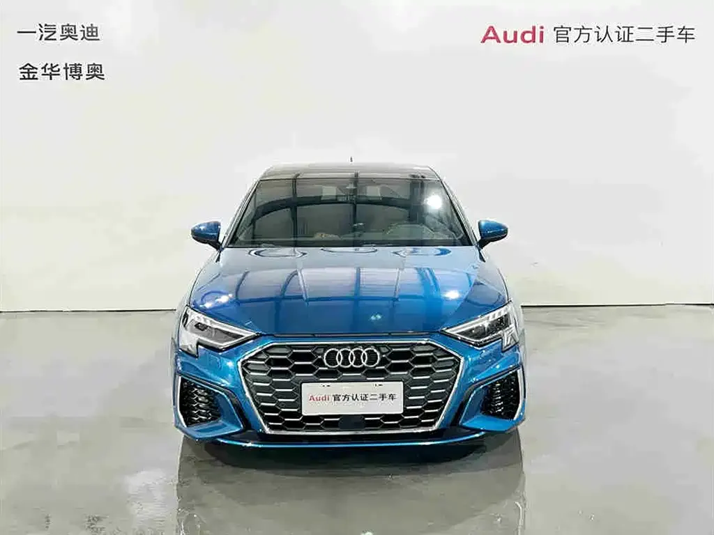 Audi A3 2022 из CN, фото 3