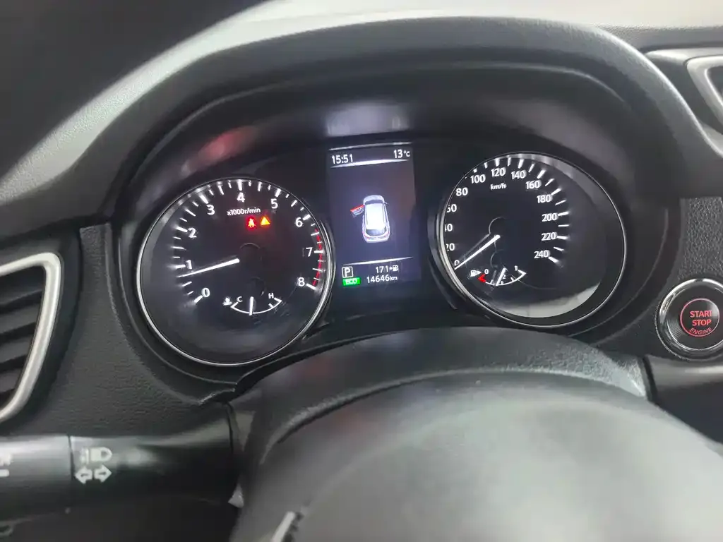 Nissan Qashqai — фото 2