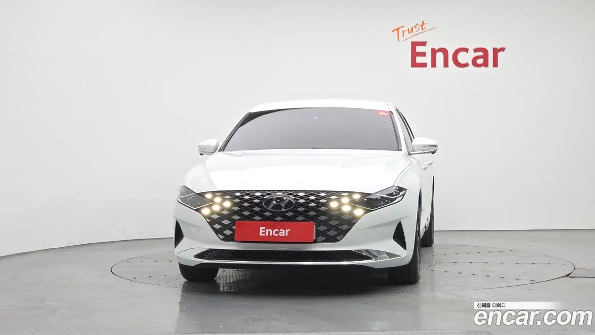 Hyundai Grandeur 2022 из KR, фото 3