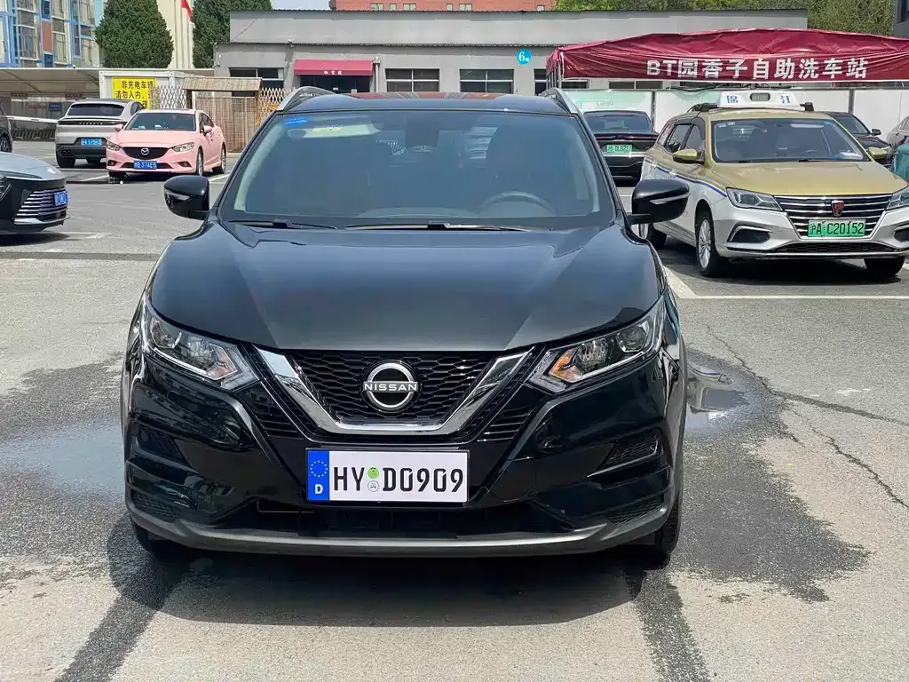 Nissan Qashqai — фото 9