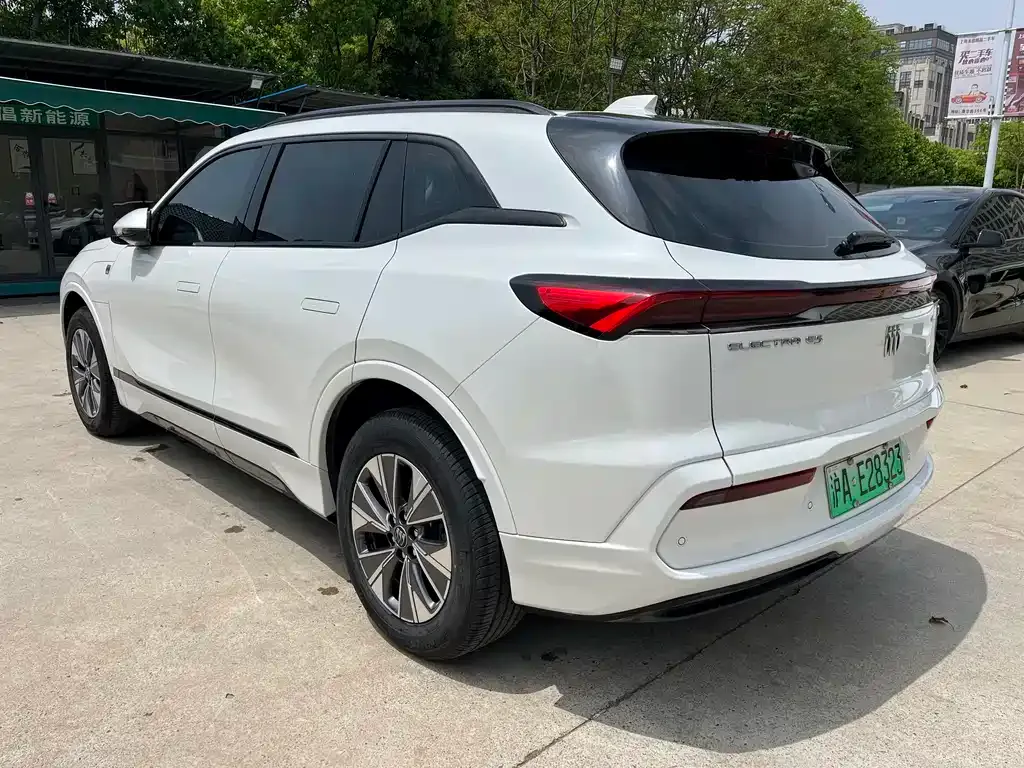 Buick E5 2023 из CN, фото 8