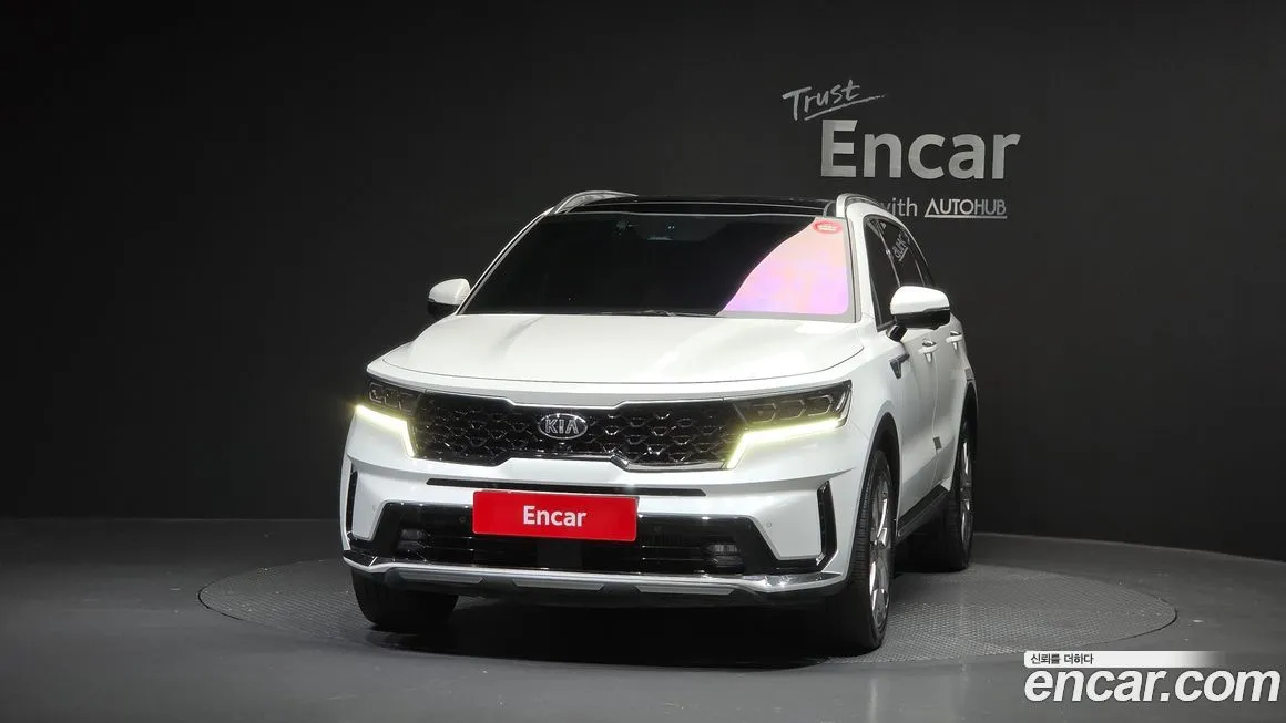 Kia Sorento — фото 4