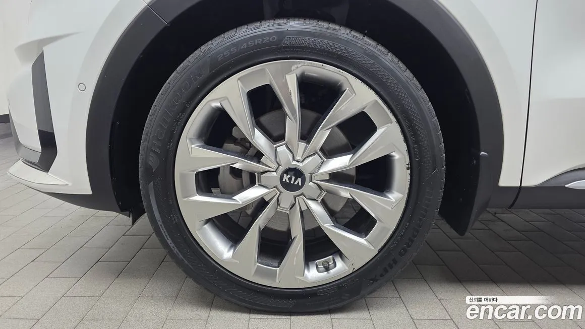 Kia Sorento — фото 6