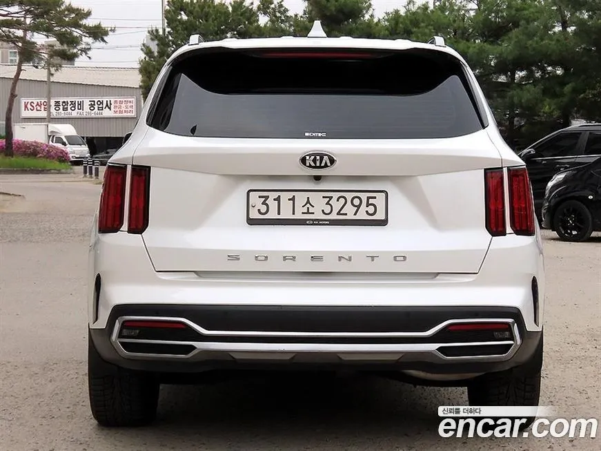 Kia Sorento — фото 2