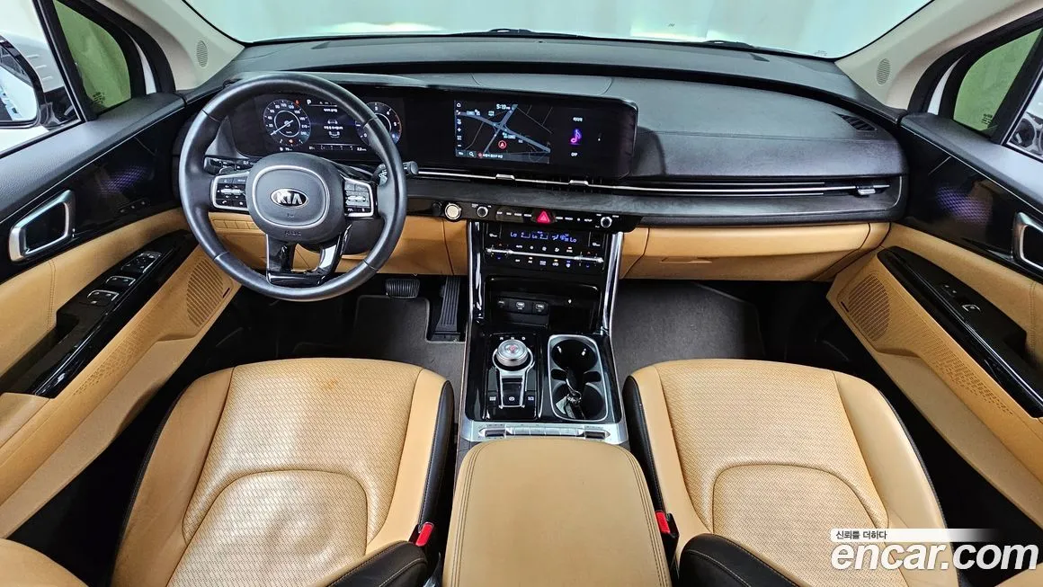 Kia Carnival — фото 10