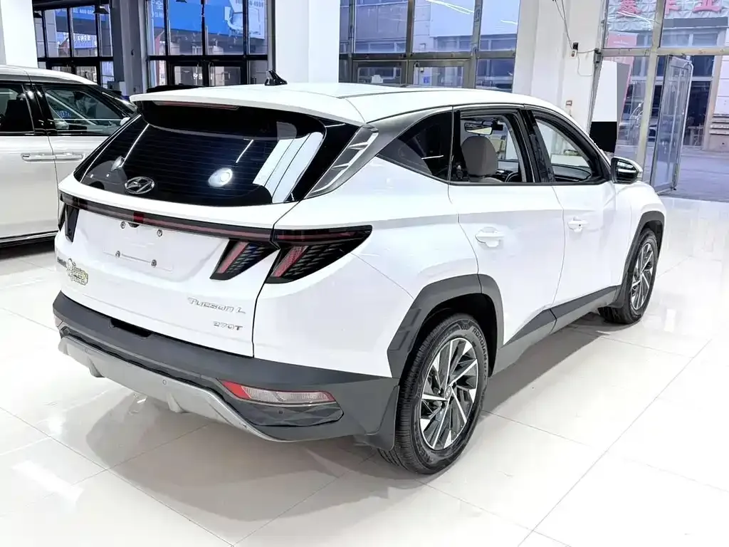Hyundai Tucson — фото 6