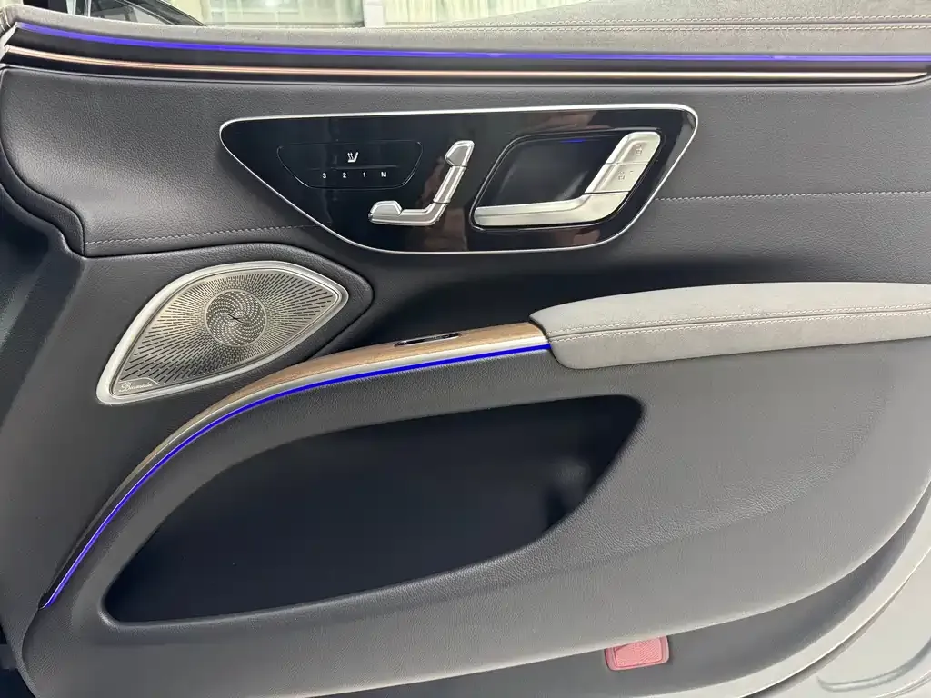 Mercedes-Benz EQS 2023 из CN, фото 10