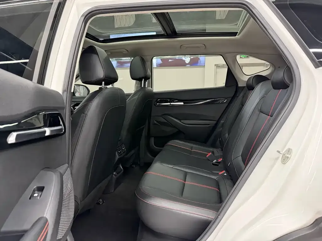Kia KX3 — фото 3