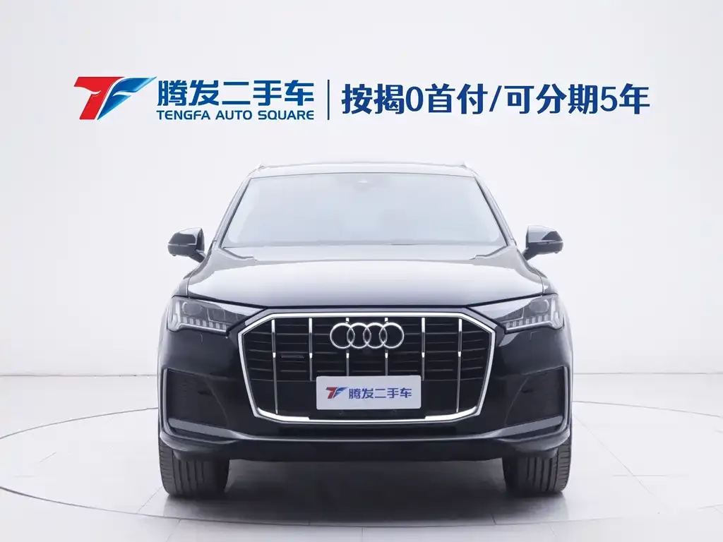 Audi Q7 2021 из CN, фото 2