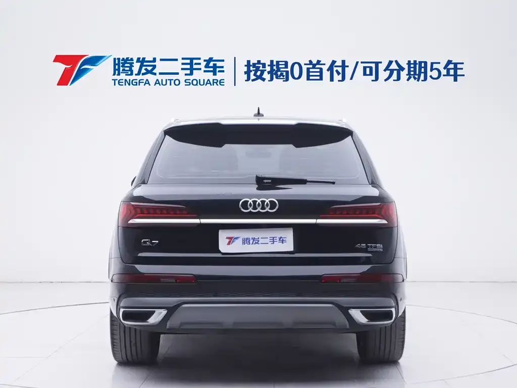 Audi Q7 2021 из CN, фото 3