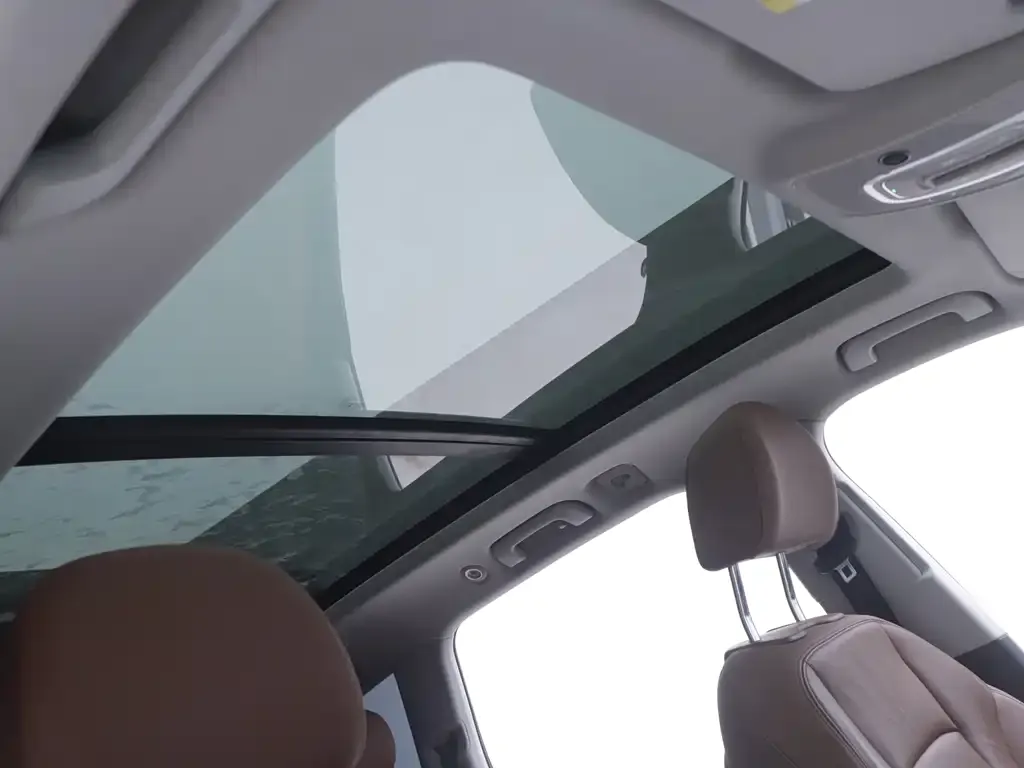 Audi Q7 2021 из CN, фото 7