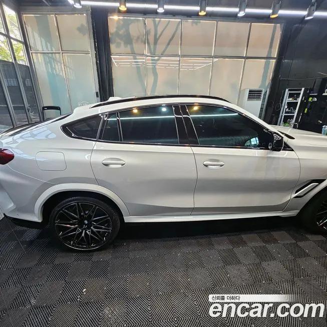 BMW X6M 2024 из KR, фото 8