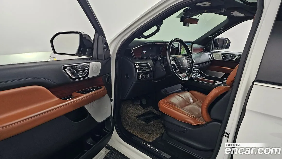 Lincoln Navigator 2021 из KR, фото 9