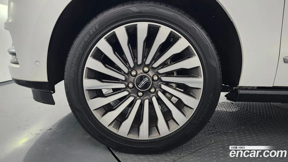 Lincoln Navigator 2021 из KR, фото 5