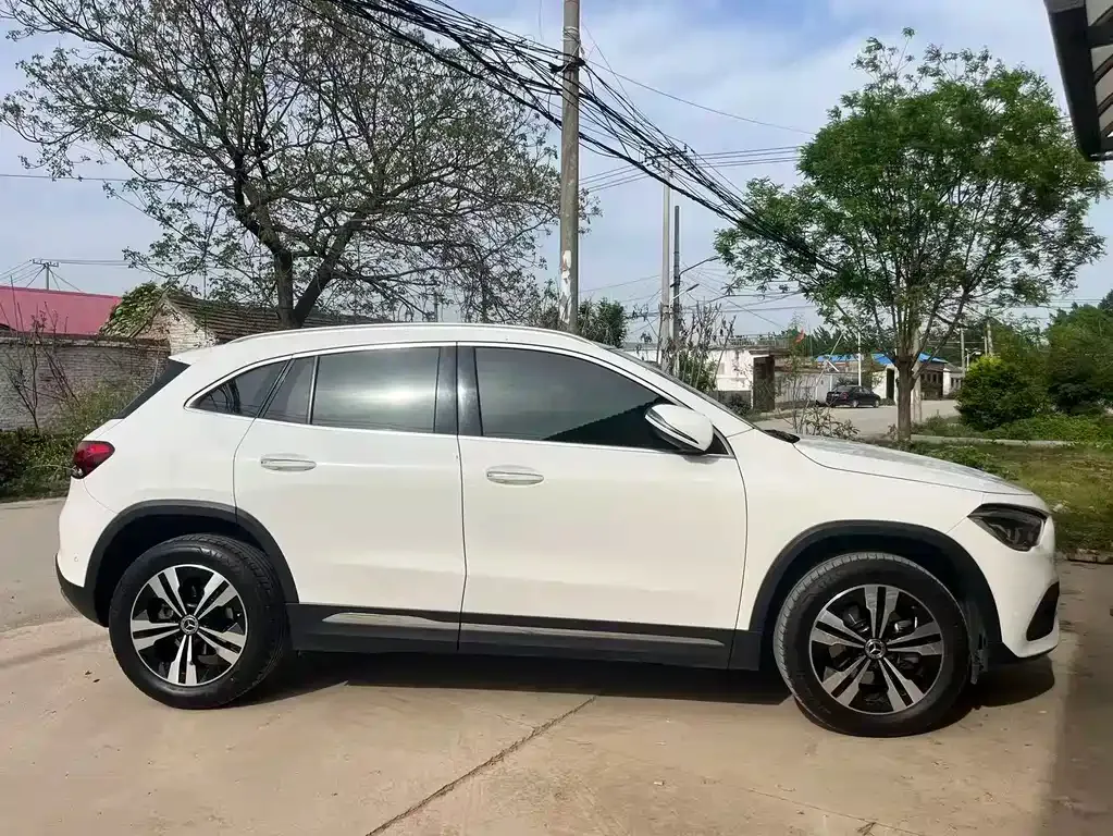 Mercedes-Benz GLA — фото 5