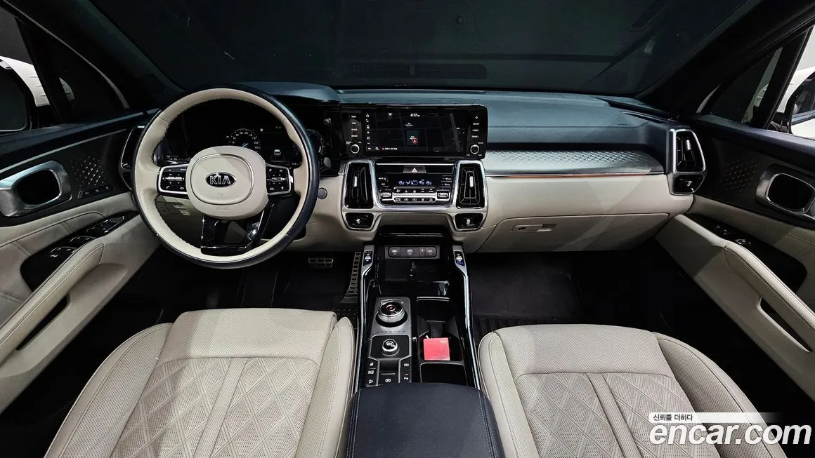 Kia Sorento — фото 5