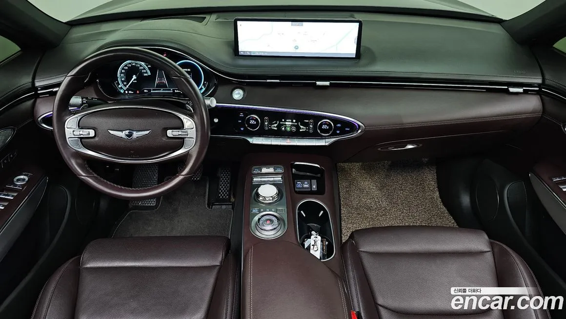 Genesis GV70 — фото 10