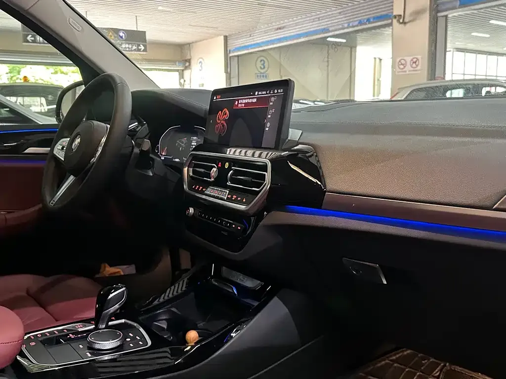 BMW X3 2024 из CN, фото 2
