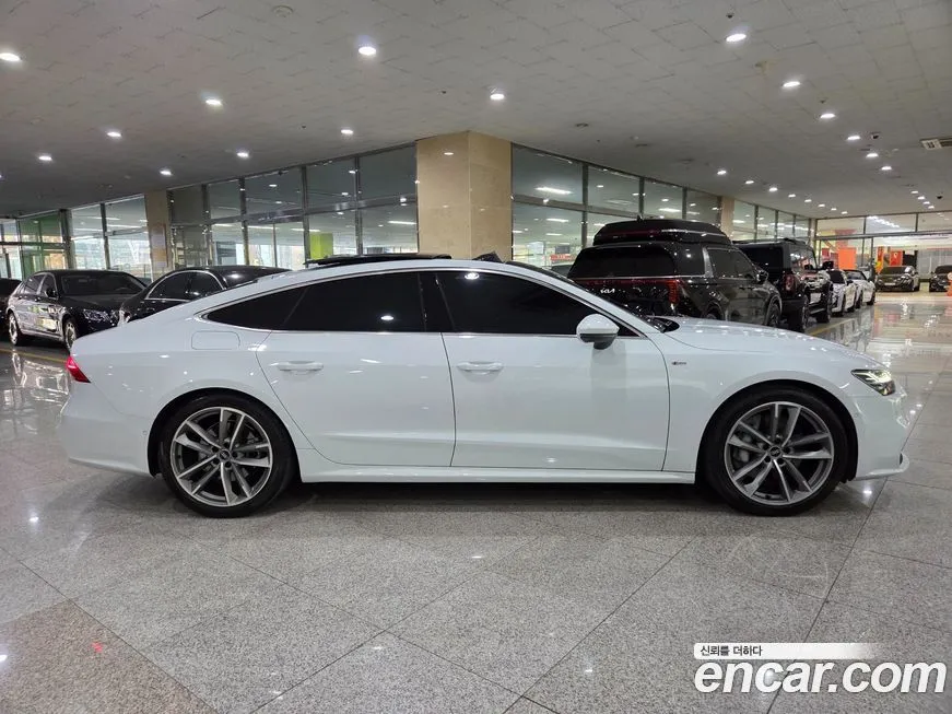 Audi A7 2021 из KR, фото 4