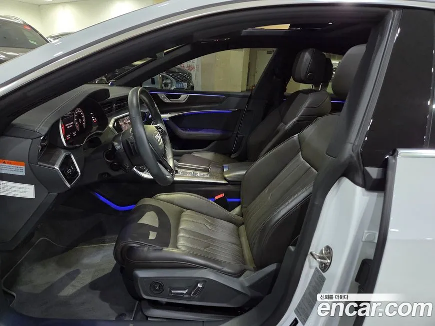 Audi A7 2021 из KR, фото 10