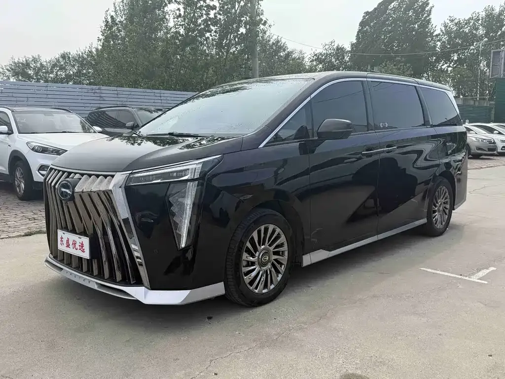 GAC Motor Trumpchi M8 — фото 1