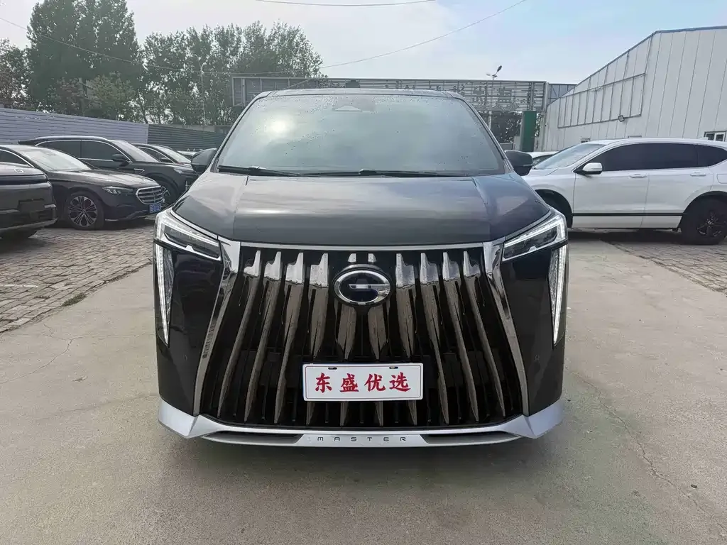 GAC Motor Trumpchi M8 — фото 8